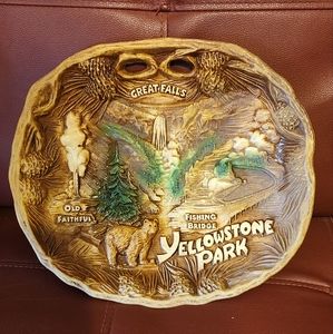 Vintage Yellowstone park souvenir platter.